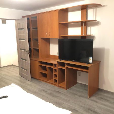 Microapartament Кимпулунг-Молдовенеск Екстер'єр фото